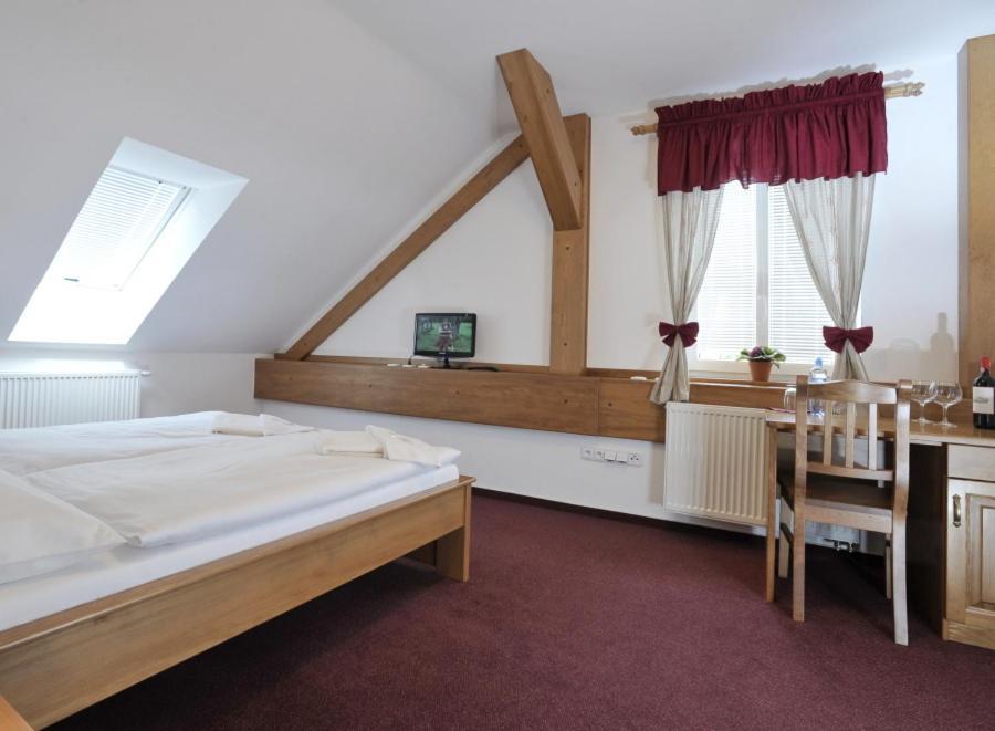 Pension U Vsech Certu Jicin Quarto foto