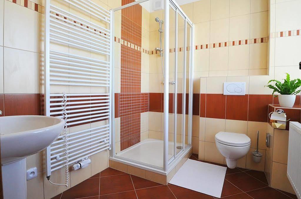 Pension U Vsech Certu Jicin Exterior foto