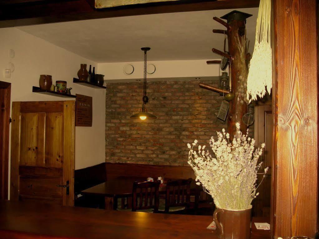 Pension U Vsech Certu Jicin Exterior foto
