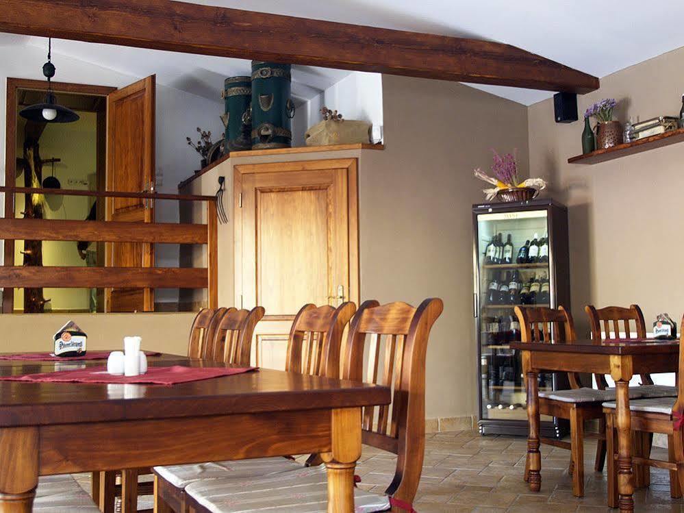 Pension U Vsech Certu Jicin Exterior foto